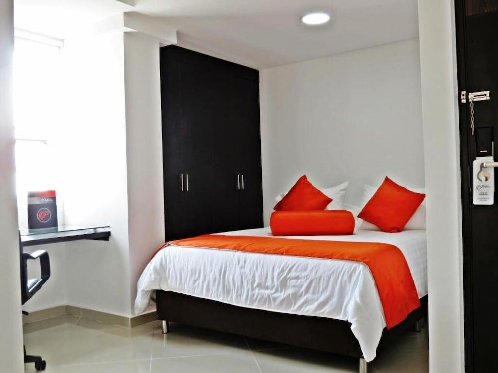 Hotel Piaro In Suites Cali Buitenkant foto
