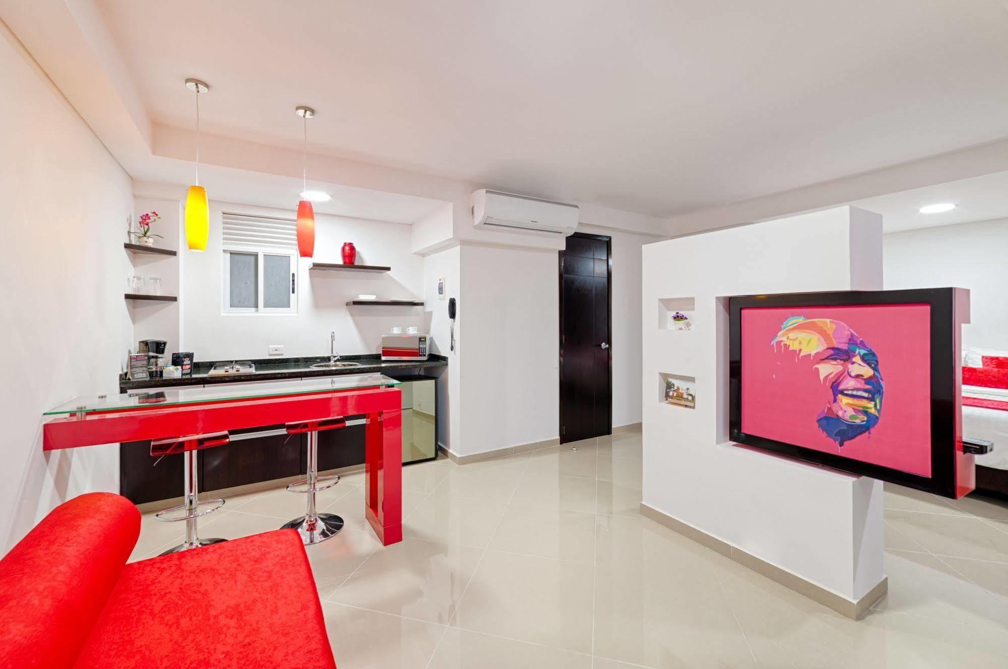 Hotel Piaro In Suites Cali Buitenkant foto